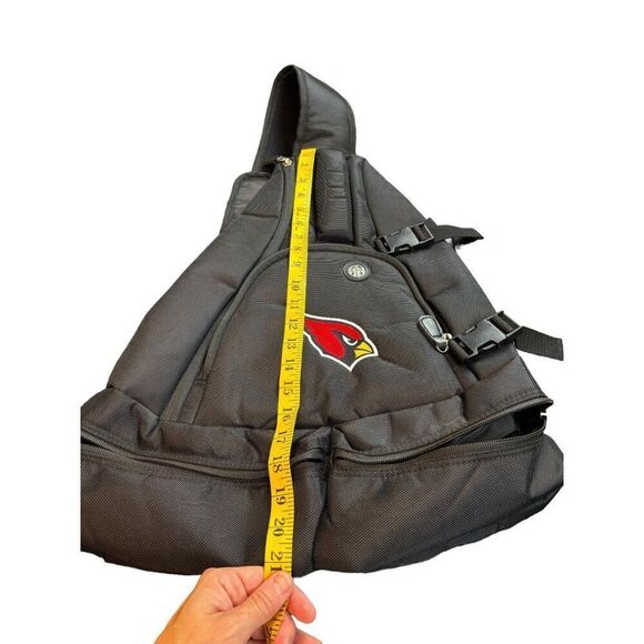 Arizona Cardinals Sling Backpack With Multiple Pockets & Adjustable Straps - Picture 8 of 10